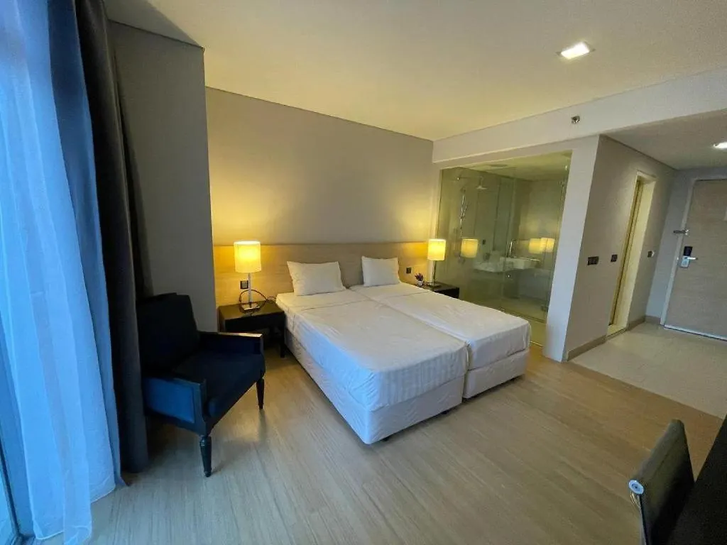 Melaka The Straits Residence